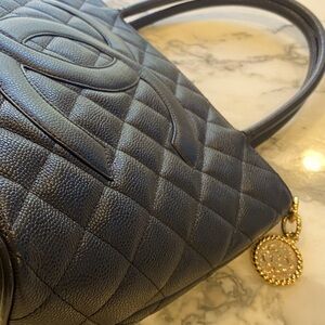 Chanel caviar quilted medallion tote bag